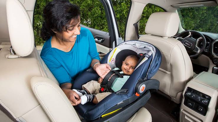 Evenflo Car Seat Installation Care 2021 Complete Guide For Pas - How To Put Cover On Evenflo Booster Seat