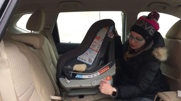 Graco Car Seat Installation & Care (2021): Complete Guide for Parents